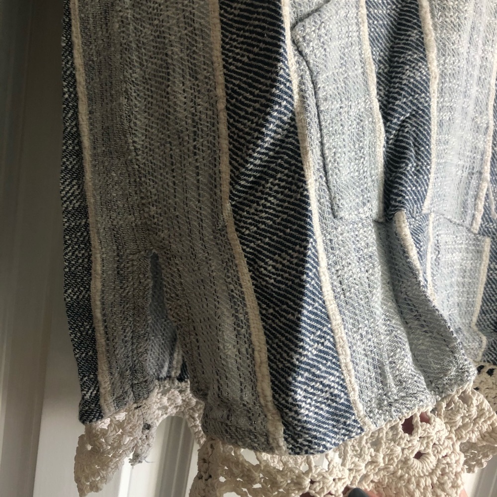 pullover - Picture 2 of 5